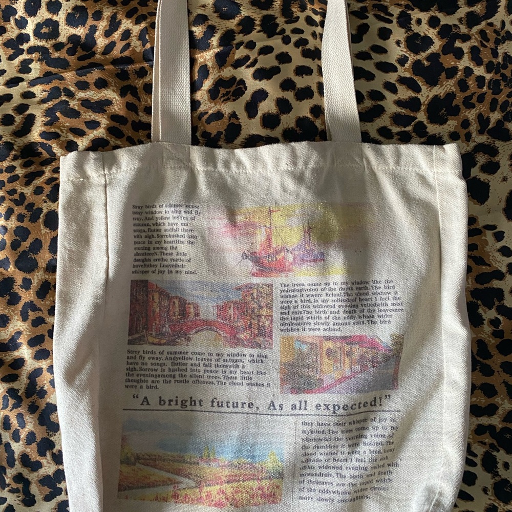 Tote bag